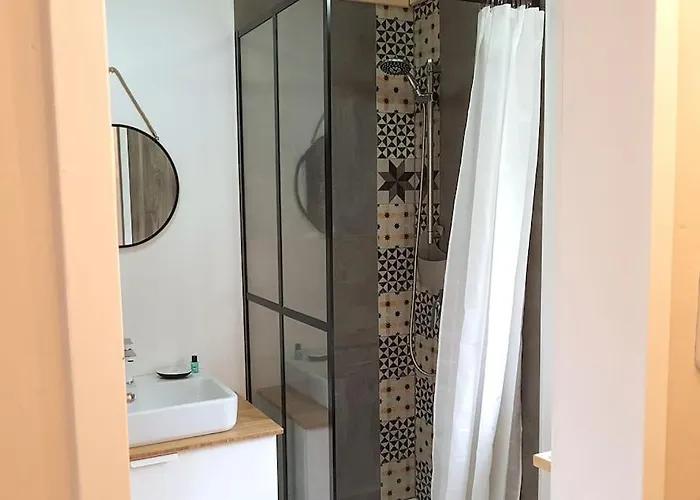 Wald Bytilly - Gemuetliches Mit Kleiner Dachterrasse, Waldrandlage & Parkplatz Nahe Velden Und Woerthersee